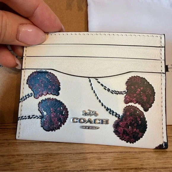Coach Cream & Cherry Glitter Card Holder NWT - Box & Gift Bag Included NO Dusty - Picture 2 of 6